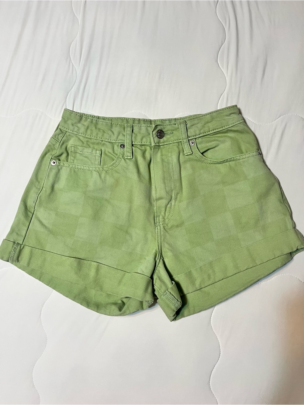 Wild Fable Highest Rise Mom Shorts Sage Green Tonal Checkerboard – Size 2 / 26W